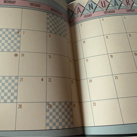 Voight Planner 2025 - Picture 5 of 7